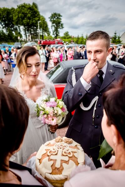 Artystyczny reportaż weselny w ruinach