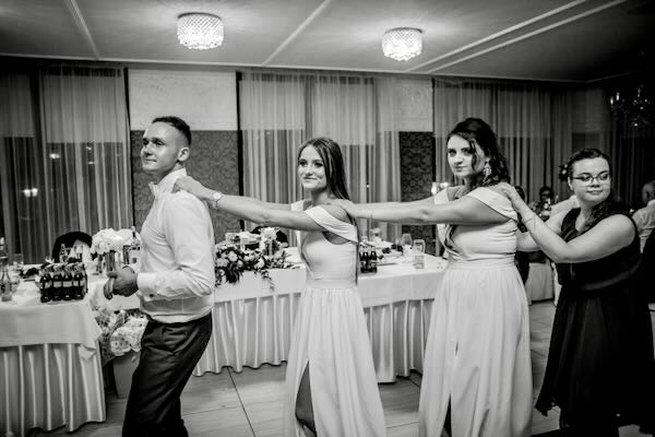 Emocjonalna fotorelacja z wesela na zamku
