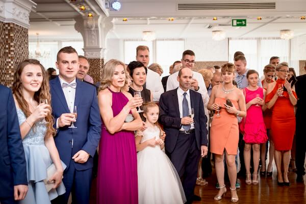 Romantyczne reportaż ślubny na łonie natury